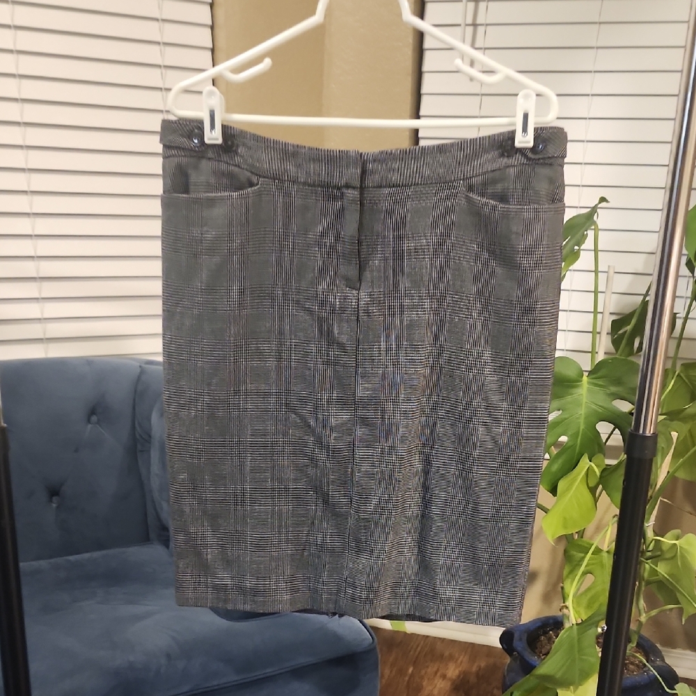 Norma Kamali Black and Gray Plaid Pencil Skirt